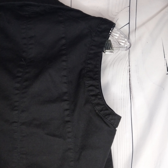 Zara Black Moto Vest with Zipper Details - Picture 4 of 7